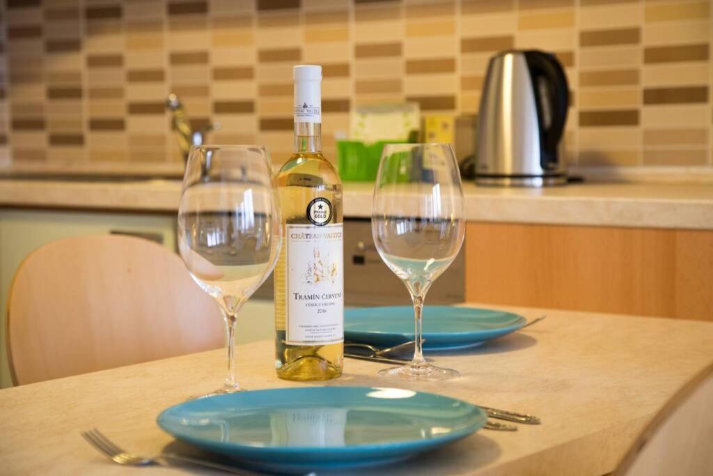 Apartment Modern - Airport 8mins *